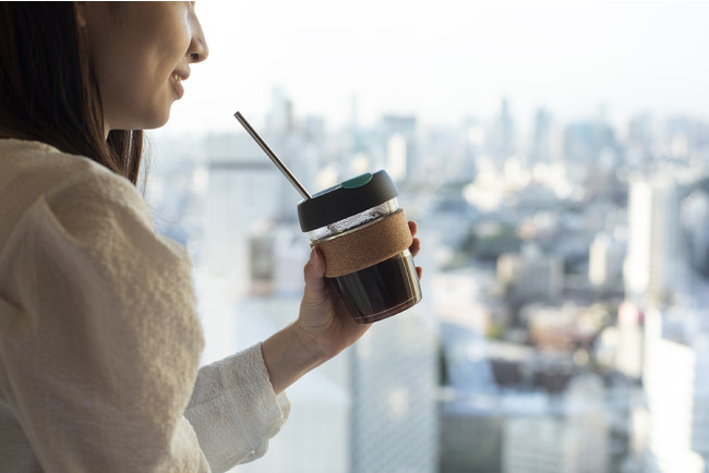 お部屋でコーヒーを楽しめる品川プリンスホテルのロゴ入り“KeepCup”