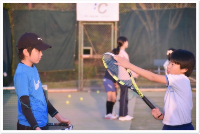 遊び、運動、スポーツ、競技を通じて、自立した大人へと向かう子どもたち。