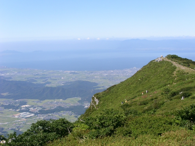 近畿五聖地「伊吹山」（山頂からの眺め）