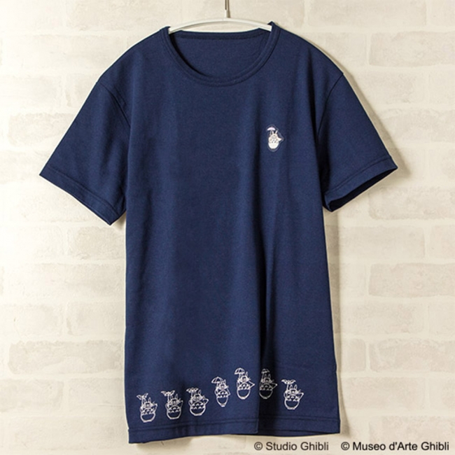 Tシャツ トトロぴょんぴょん（刺繍ワッペン）【表面】