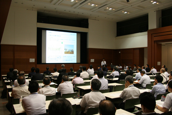 発表会場の様子