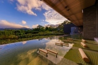 四季の露天風呂 棚湯 芦ノ湖ビュー