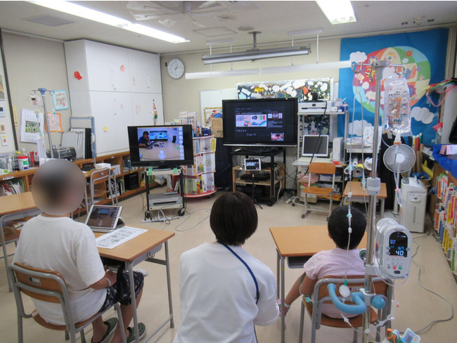 ワークショップ時の横浜市立大学附属病院の院内学級