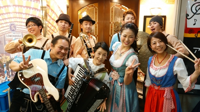 山口ひとみ with Wiesn Band “toi,toi,toi!”