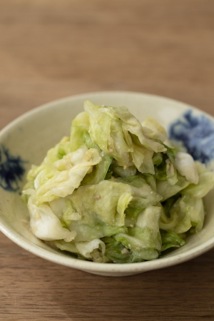 みそ味のキャベツのべんり漬け。手作り調味液だから、たっぷり食べても安心のおいしさ。