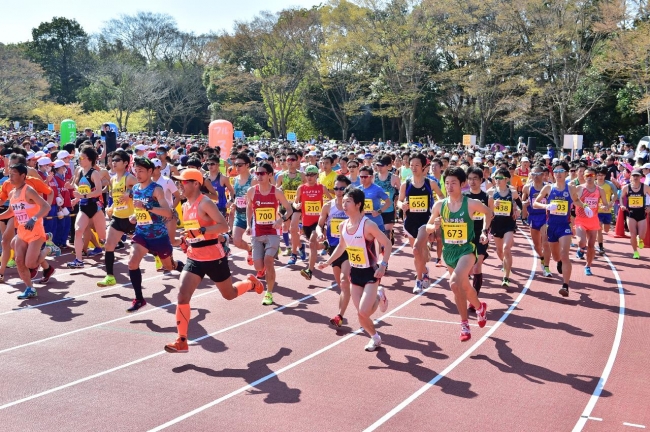 毎年1万人以上がエントリーする大会