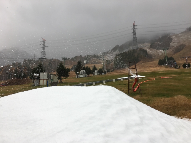 雪山づくり