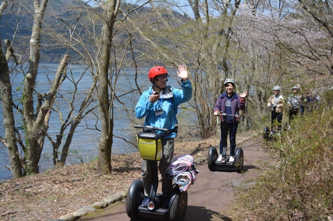 箱根芦ノ湖セグウェイ自然体験ツアー