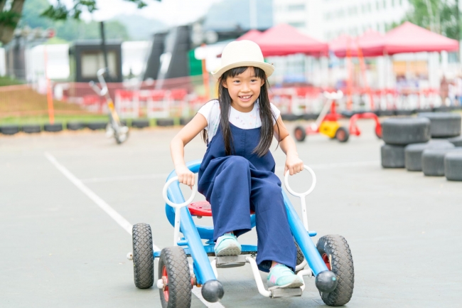 愉快な自転車「おもしろ自転車」