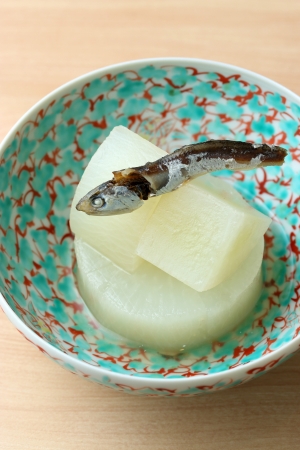 雑魚と大根の炊いたん 750円