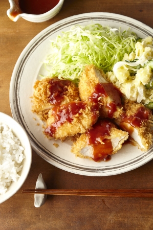 ▲洋食屋さんのチキンカツ