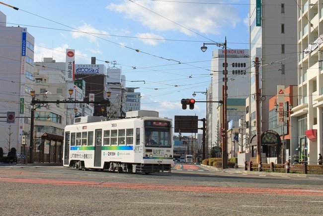 豊橋市民から「市電」の愛称で親しまれる路面電車