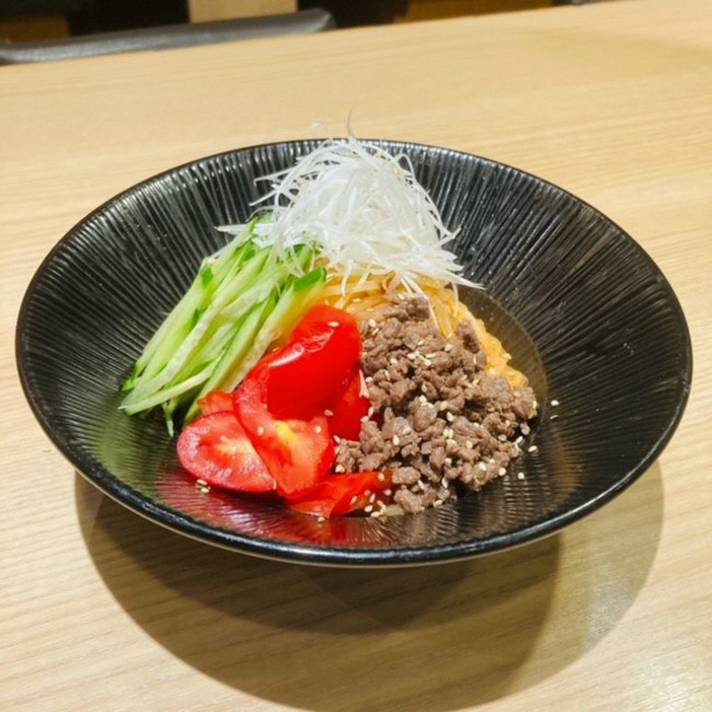 豊橋産ミディトマトと和牛そぼろのビビン麺