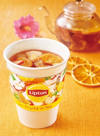 「MACHI café Lipton ホットフルーツインティー」（税込260円）