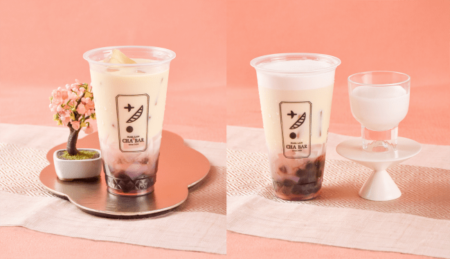 左)さくら蜜烏龍茶ラテ　420円 右)岩塩クリームさくら蜜烏龍茶ラテ　470円(税込・タピオカ無料)