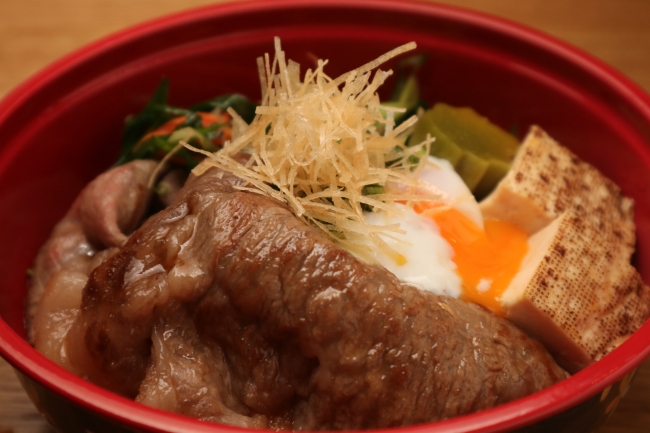 京都牛 霜降り すき焼き丼