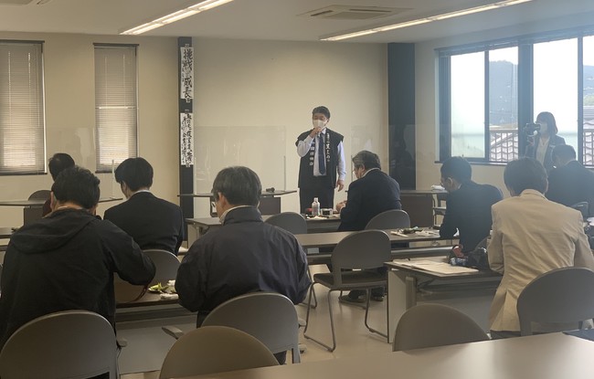 試食発表会の様子