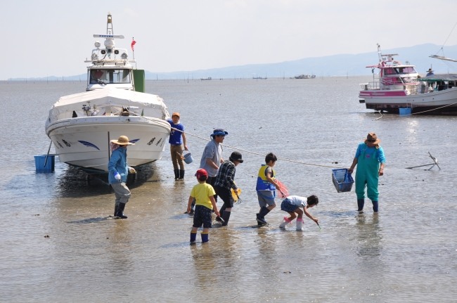 佐賀市川副町観光潮干狩り