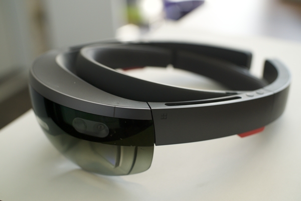 Microsoft HoloLens