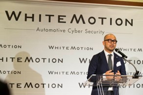 ＜合同会社WHITE MOTION　最高経営責任者　蔵本雄一＞