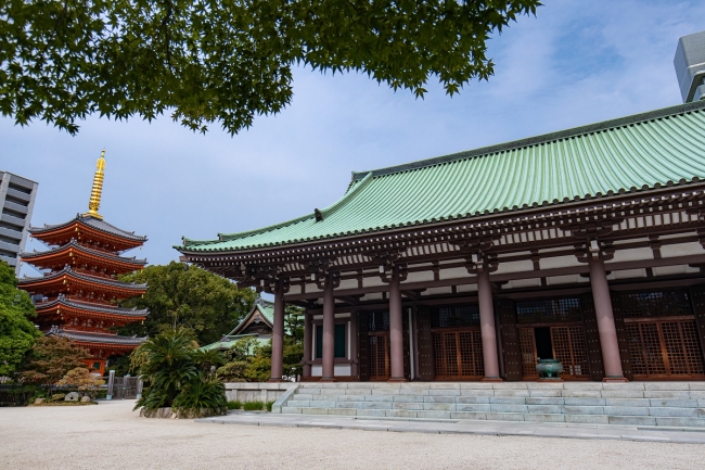 まち歩きコースで訪れる東長寺