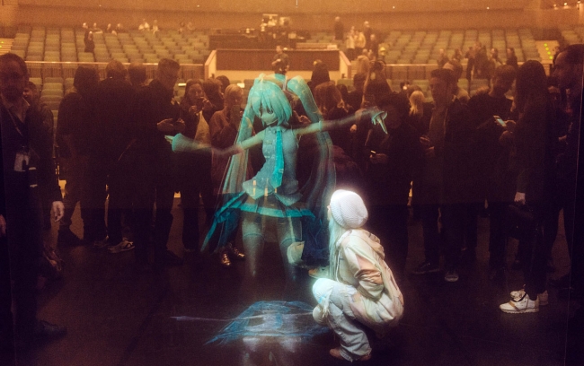 Still Be Here ft.Hatsune Miku