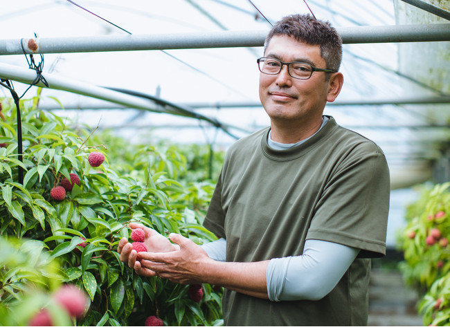 新富ライチ生産者であり、国産生ライチのパイオニアである森哲也さん（Photo @Waki Hamatsu）