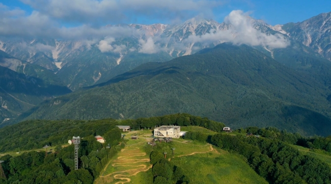 岩岳山頂