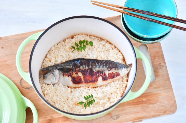 サバ黒七味の炊き込みご飯