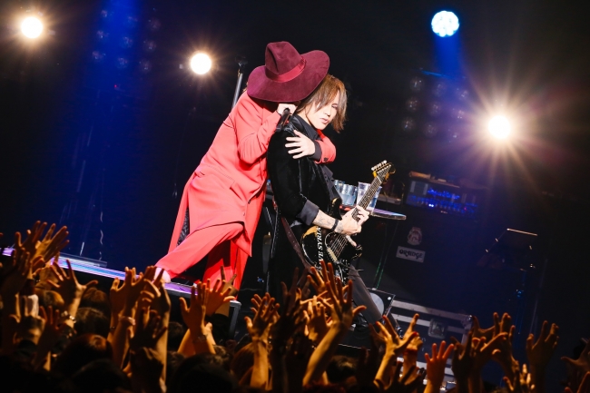 清春 with SUGIZO