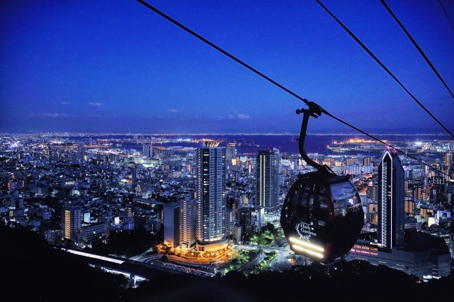 ロープウェイからの「動く夜景」