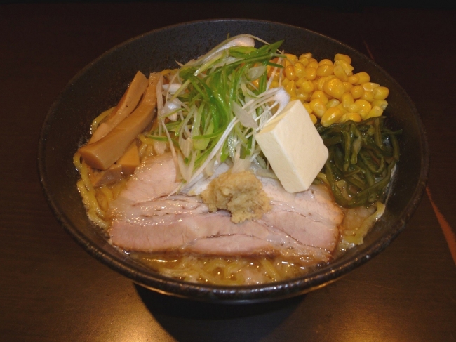 らー麺 家康／バターコーンラーメン（白味噌）