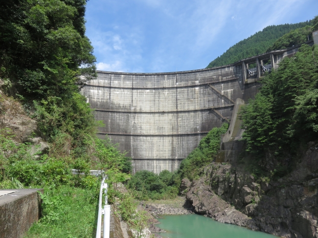 上椎葉ダム全景