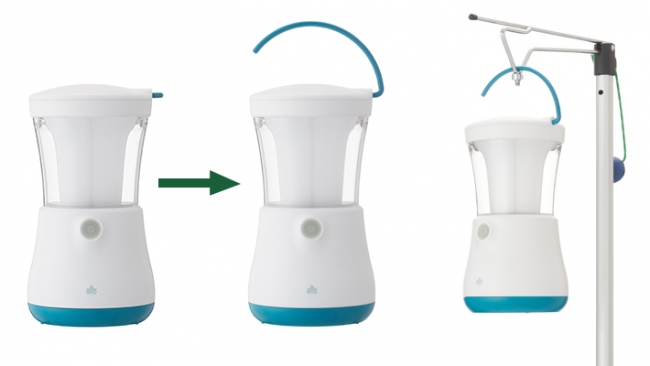 ハンドルを起こすと持ち手になるほか、ランタンポールへの吊り下げも可能。