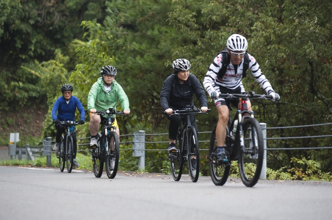 E-BIKEで亀老山の激坂もラクラクサイクリング