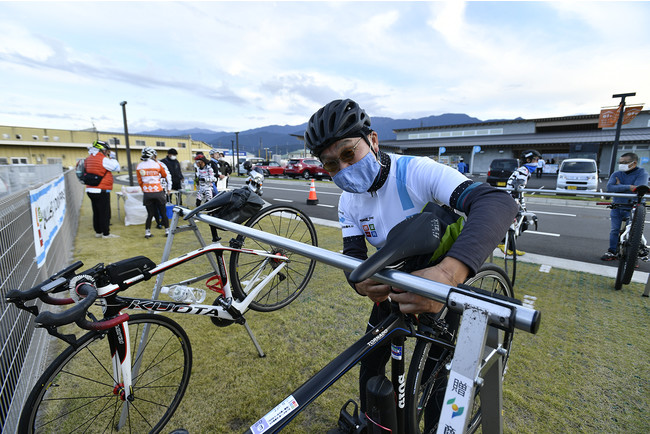 エイドステーション②／いとまちマルシェ（愛媛県西条市）　※感染症対策を行なった上で、ガイドツアーを実施しています。