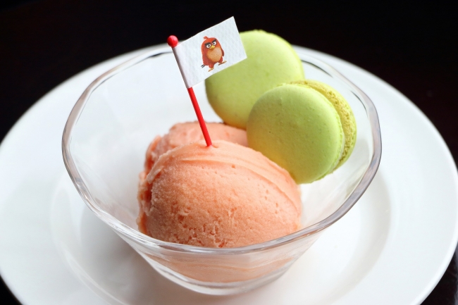 レッドの Sherbet & Macaroonセット