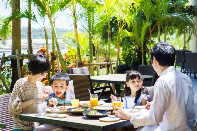 セラーレのテラス席での朝食