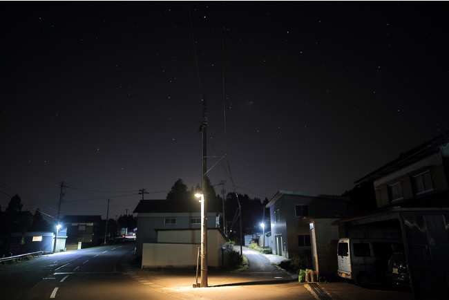 大野市に試験設置された「星空に優しい照明（IDA認証防犯灯）」