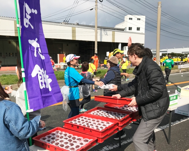 北九州マラソン2019での配布の様子