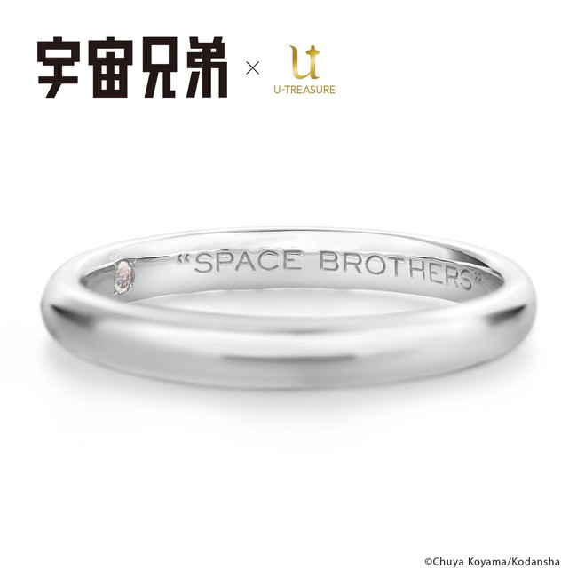 「月」を思わせるブルームーンストーン　SPACE BROTHERSの刻印も