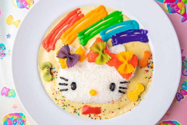 HELLO KITTYの原宿レインボーカレー