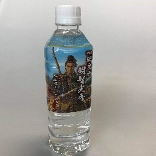 明智光秀ラッピングの飲料水