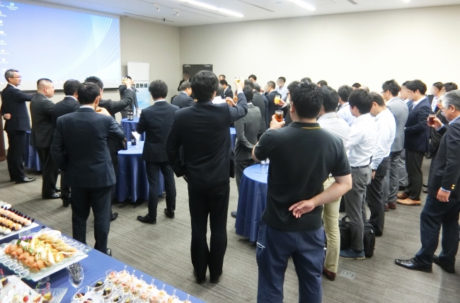 「Wireless Navi 2018」情報交換会（東京会場）の様子。