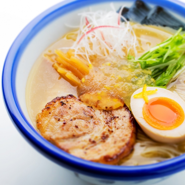 夏季限定冷やし柚子塩麺