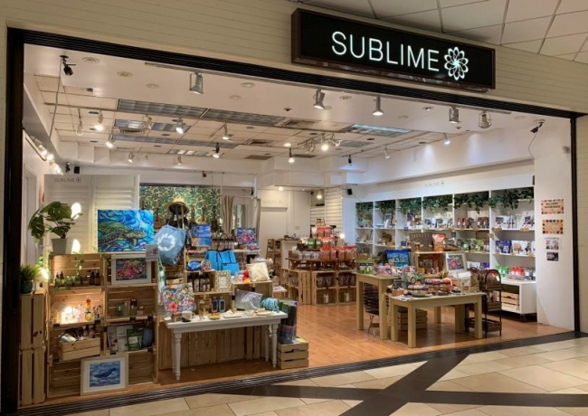 ワイキキショッピングプラザ1階のSUBLIME店舗