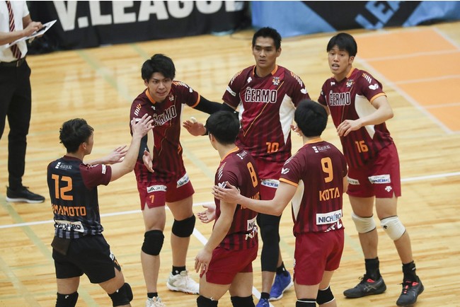 今季初勝利をあげたVC長野(写真は10月24日 対ジェイテクト戦)