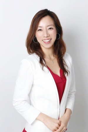 内山 由依子さん