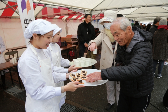 新しいのり料理試食