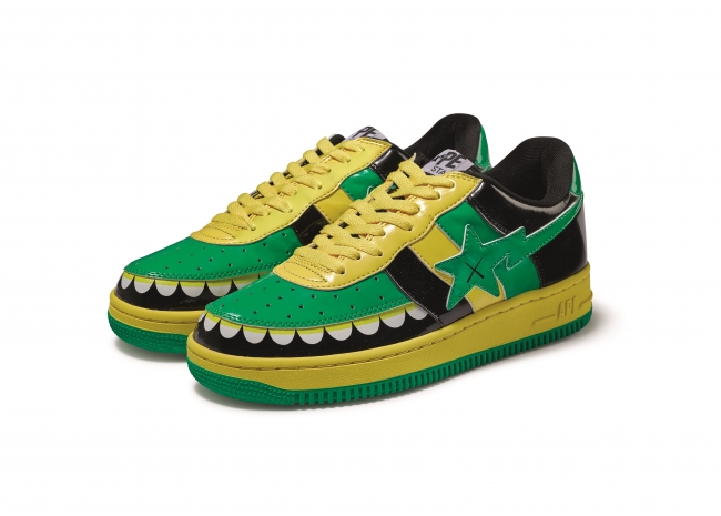 Bapsta X KAWS, Bapesta FS-029 KAWS Chompers (greenblack)　 Sotheby’s